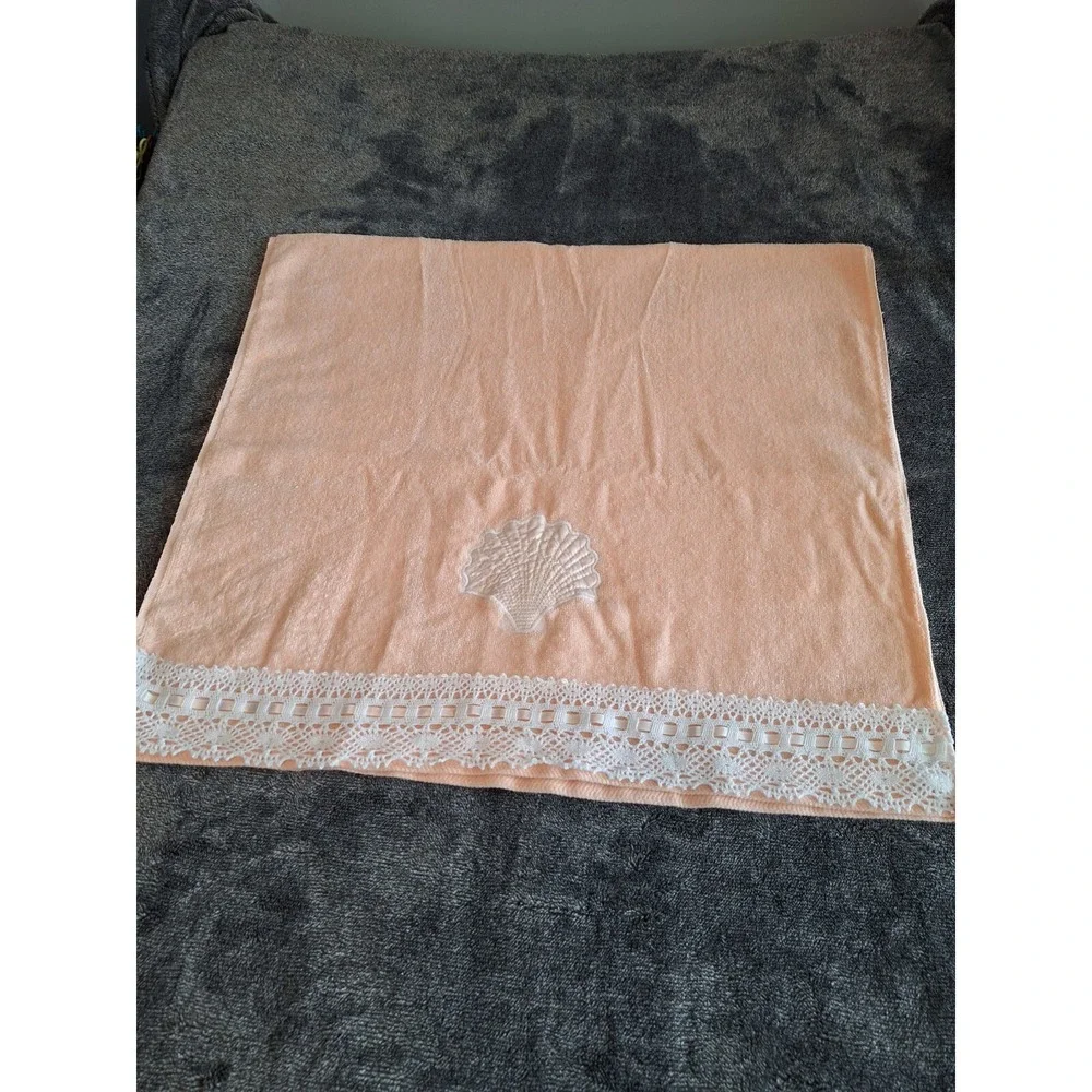 Vantage Ames Towels 1 Bath 1‎ Hand Pink Shell Embroidered Beachy USA Made